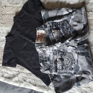 2T True Religion outfit